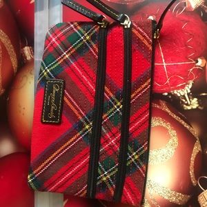 Small purses pockets.